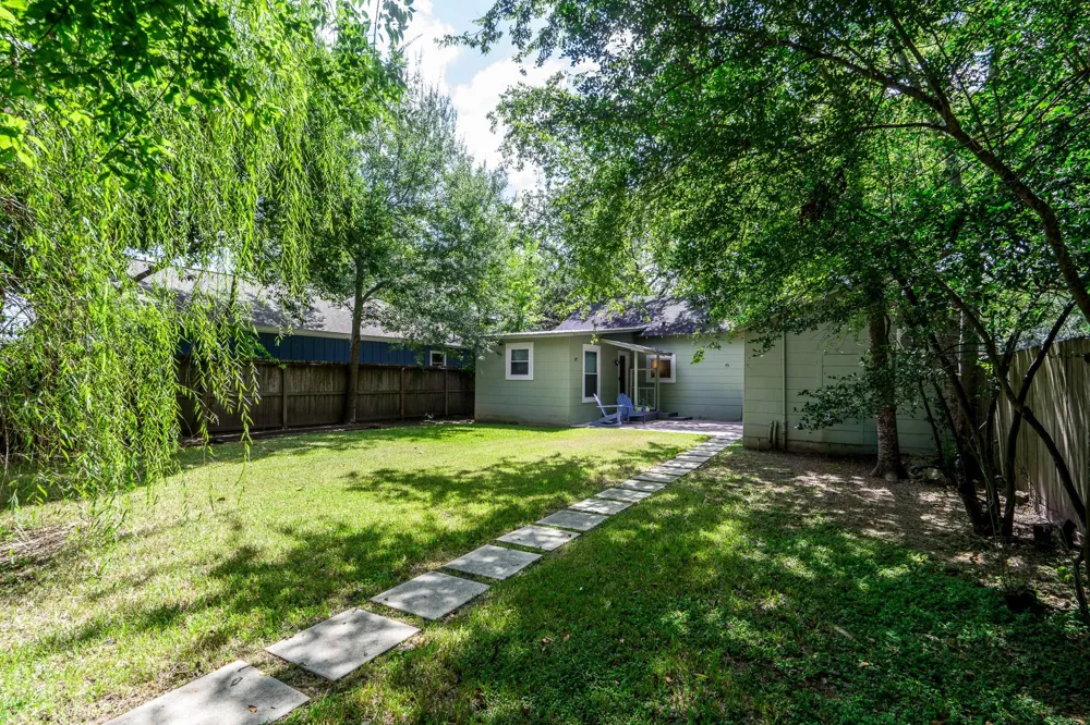 502 Malone Street Tomball, TX 77375