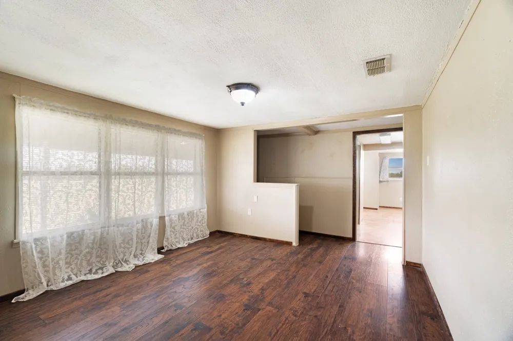 1473 County Road  23900 Brookston, TX 75421