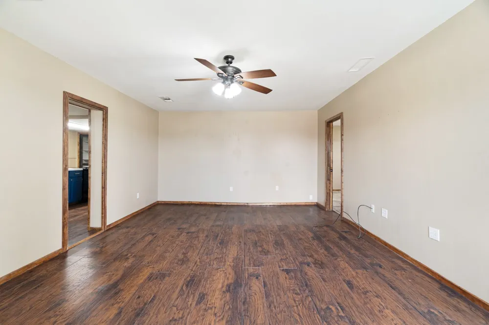 1473 County Road  23900 Brookston, TX 75421
