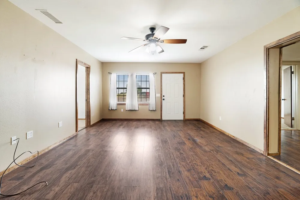 1473 County Road  23900 Brookston, TX 75421