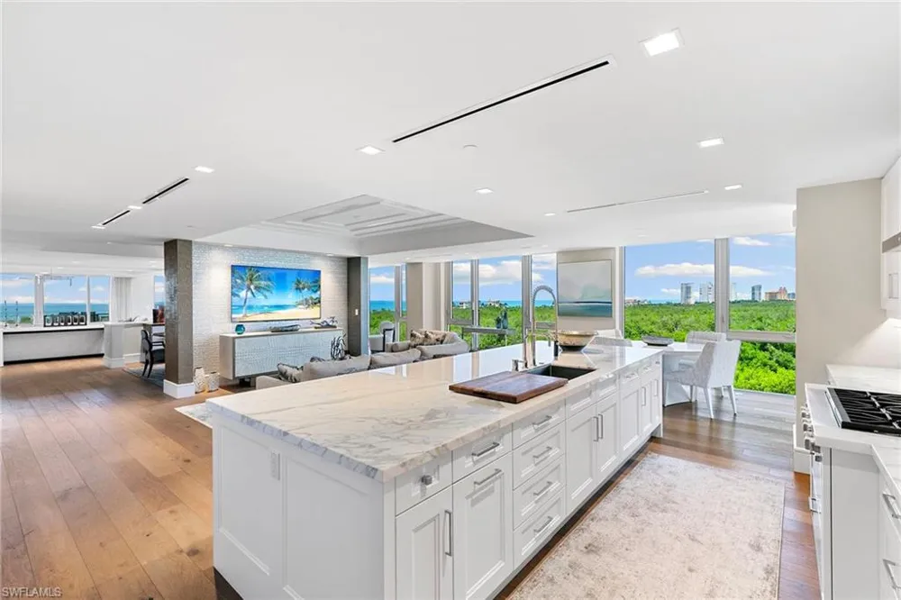 6897 Grenadier Boulevard #704 Naples, FL 34108