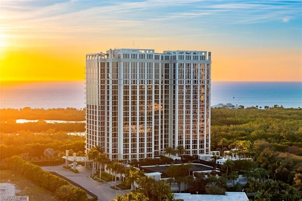 6897 Grenadier Boulevard #704 Naples, FL 34108
