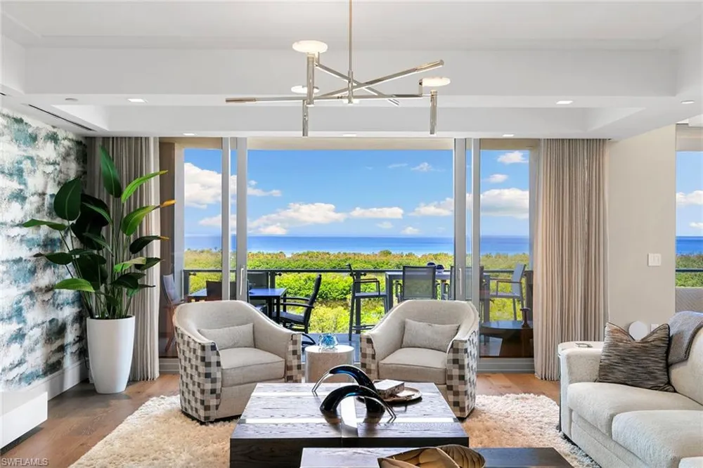 6897 Grenadier Boulevard #704 Naples, FL 34108