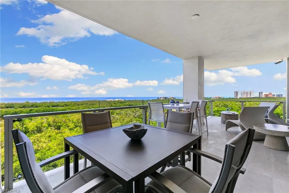 6897 Grenadier Boulevard #704 Naples, FL 34108