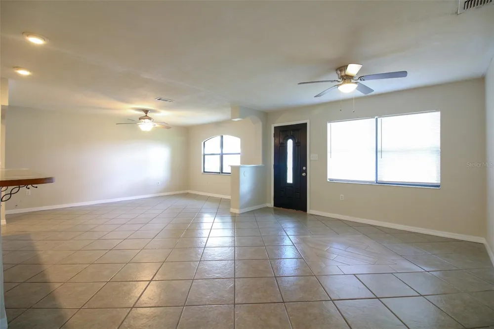 5619 6TH STREET SE Highland City, FL 33846