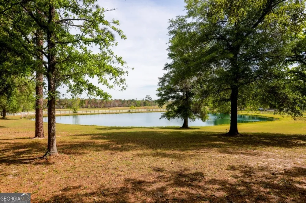 5391 Big Pine RD Garfield, GA 30425