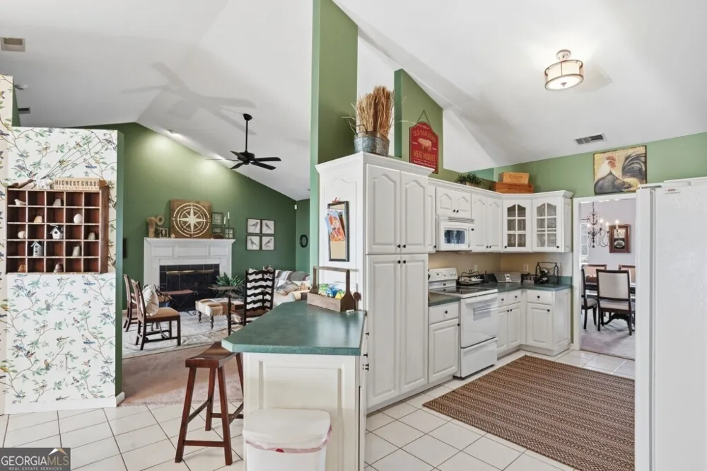 5391 Big Pine RD Garfield, GA 30425