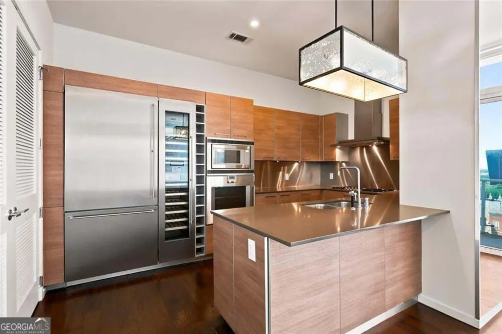 45 Ivan Allen Jr BLVD NW Atlanta, GA 30308