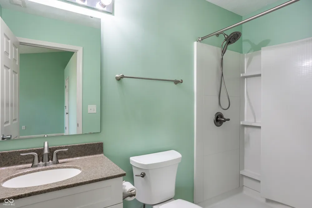 12476 Deerview Drive Noblesville, IN 46060
