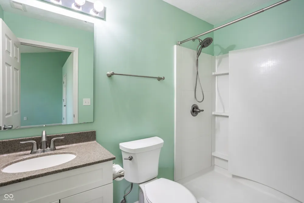 12476 Deerview Drive Noblesville, IN 46060