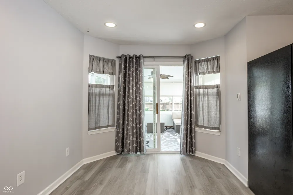 12476 Deerview Drive Noblesville, IN 46060