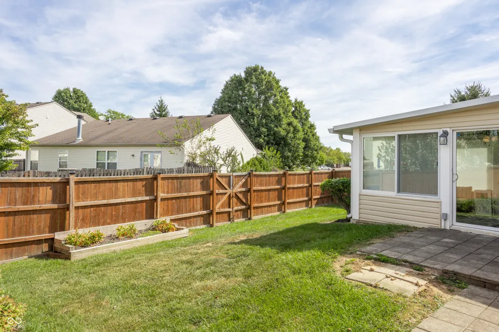 12476 Deerview Drive Noblesville, IN 46060