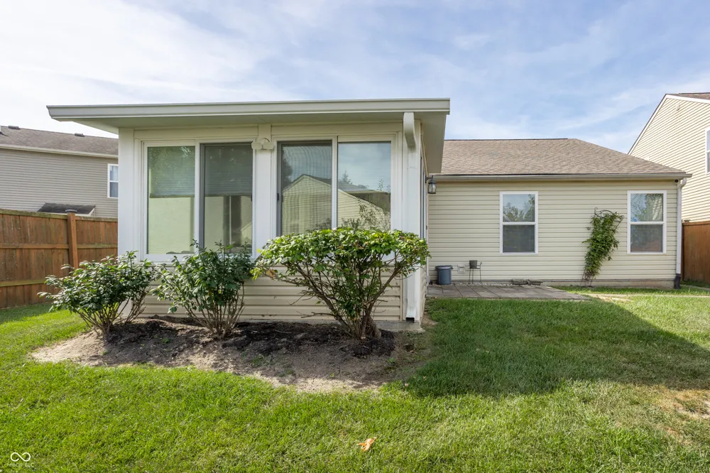 12476 Deerview Drive Noblesville, IN 46060