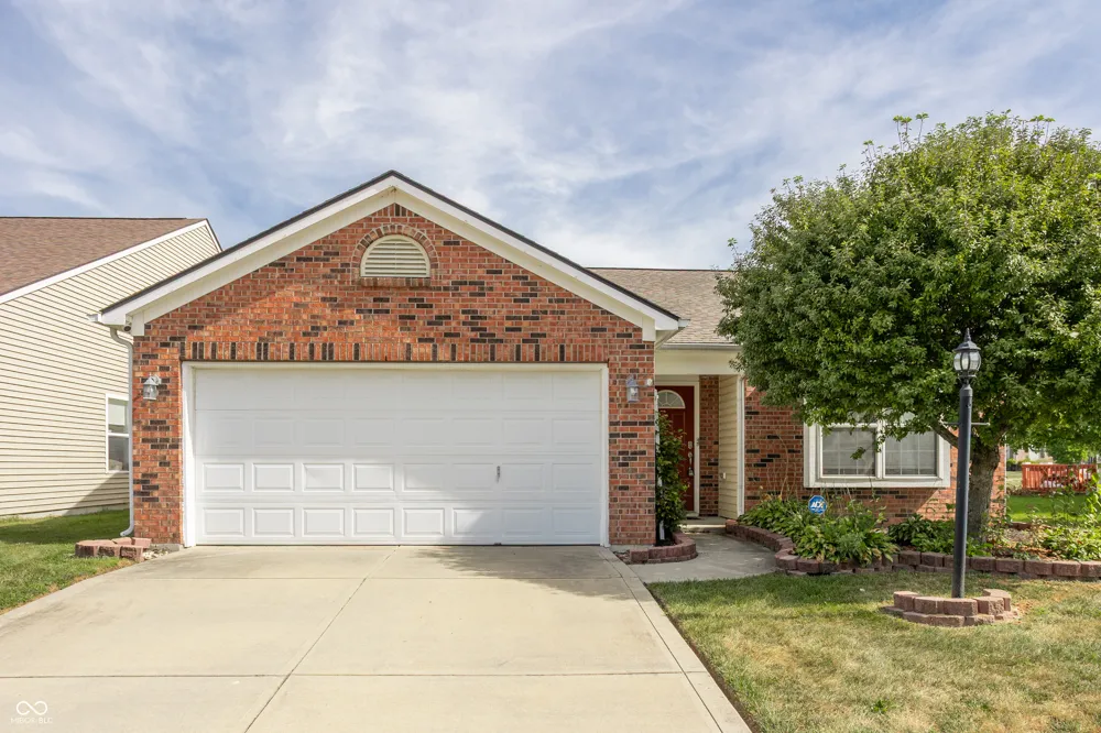 12476 Deerview Drive Noblesville, IN 46060