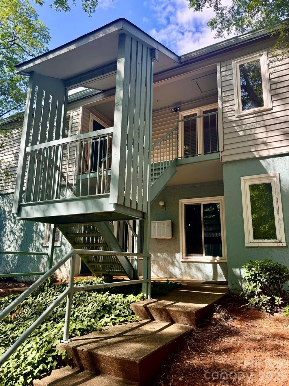 1905 Meadowlark Lane #32 Charlotte, NC 28210