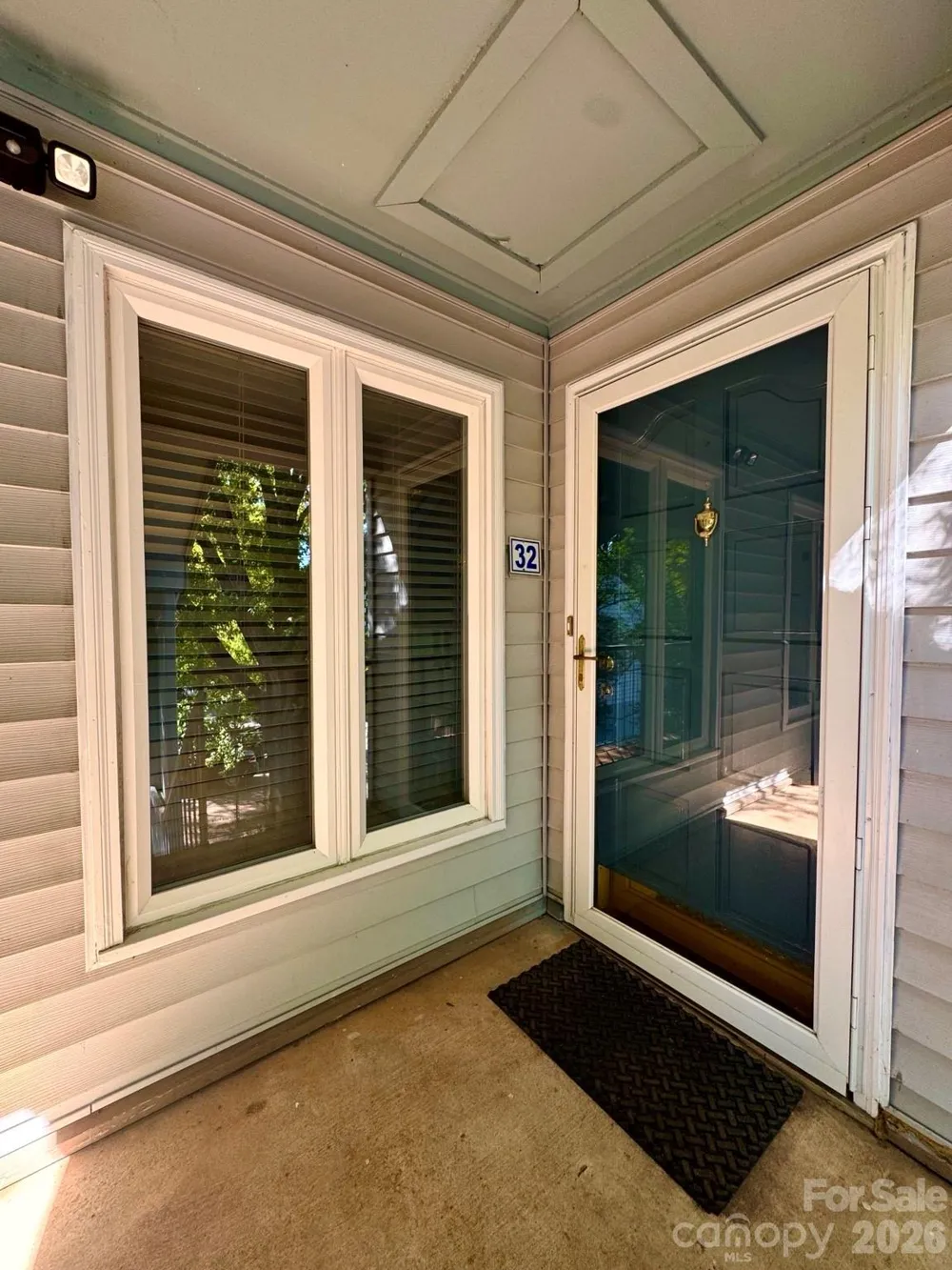 1905 Meadowlark Lane #32 Charlotte, NC 28210