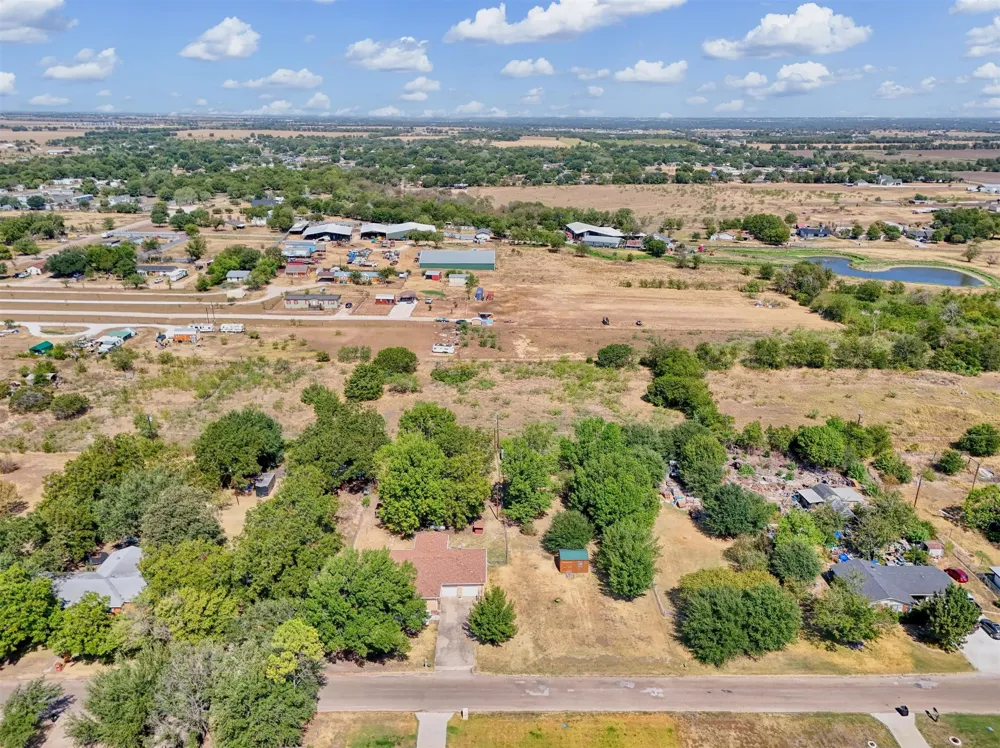 896 Randy Drive Woodway, TX 76712