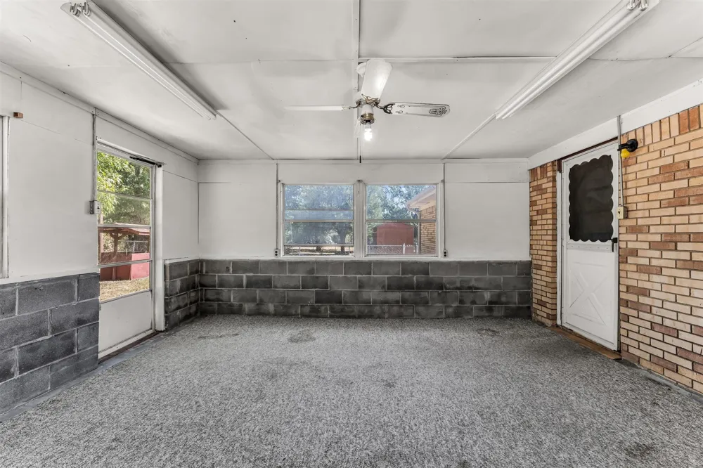 896 Randy Drive Woodway, TX 76712