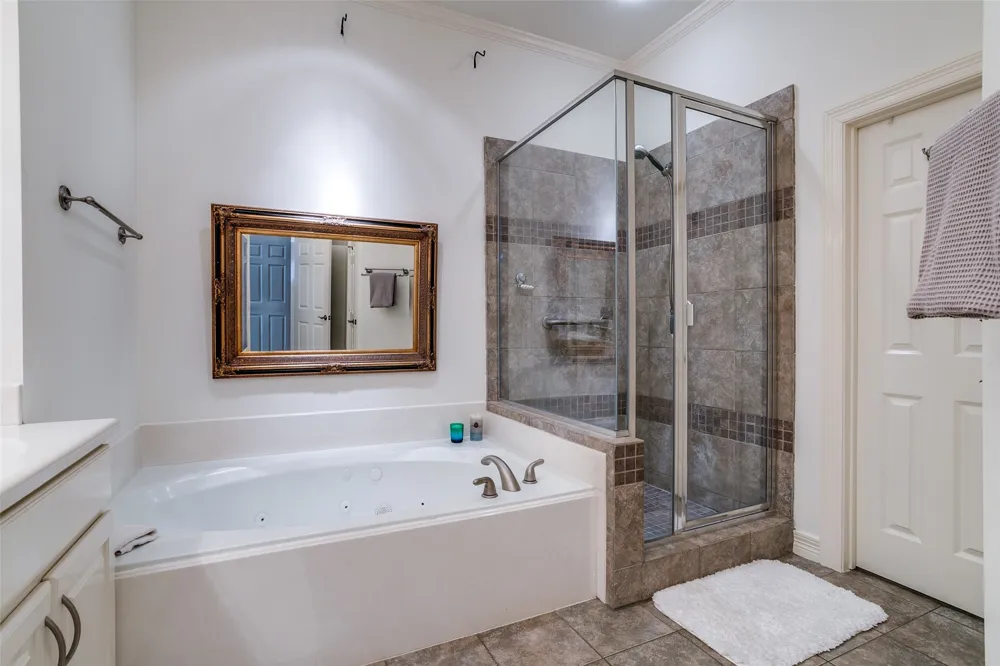 2817 State Street Dallas, TX 75204
