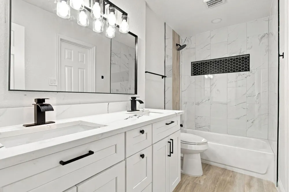 3931 Tiffany Drive Houston, TX 77045