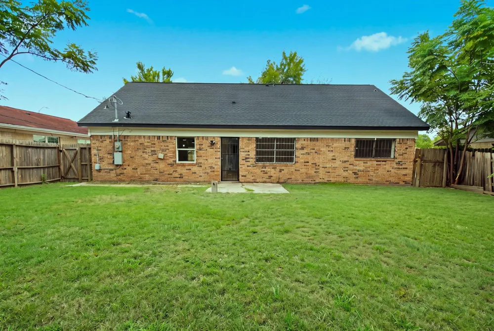 3931 Tiffany Drive Houston, TX 77045