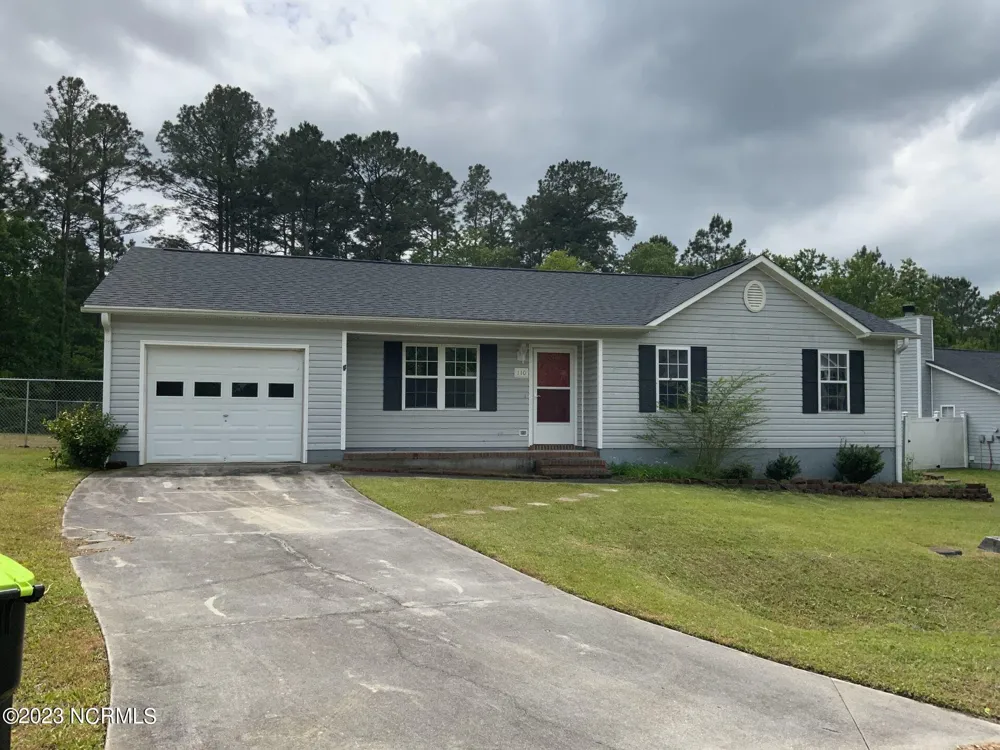 110 Littleleaf Court Jacksonville, NC 28540