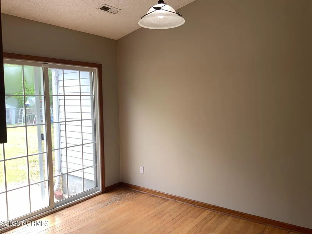 110 Littleleaf Court Jacksonville, NC 28540