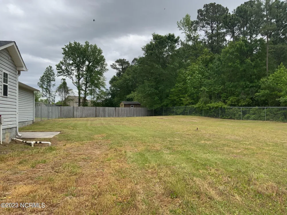 110 Littleleaf Court Jacksonville, NC 28540