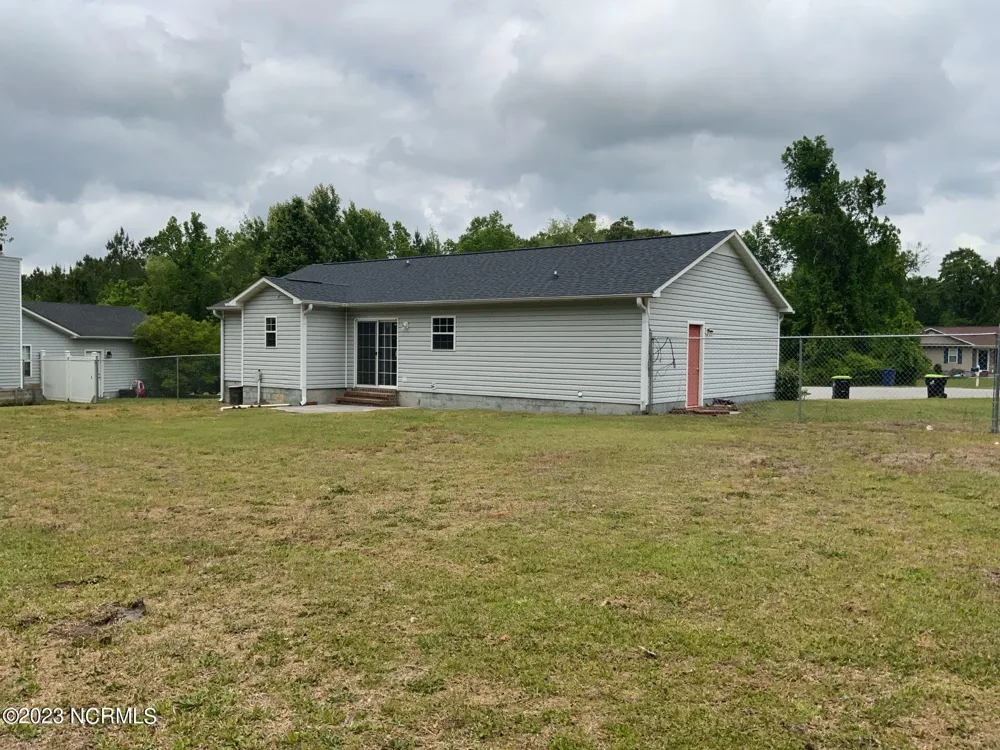 110 Littleleaf Court Jacksonville, NC 28540