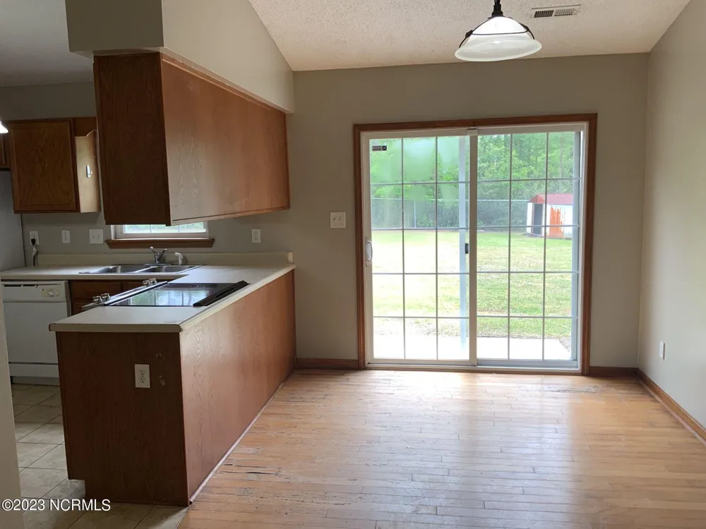 110 Littleleaf Court Jacksonville, NC 28540
