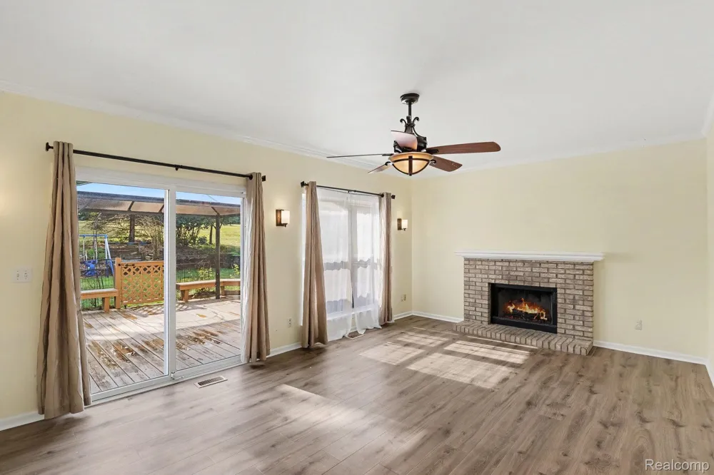 1809 Poppleton Drive West Bloomfield Charter Township, MI 48324