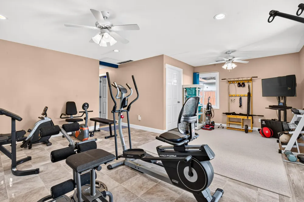 887 Bryant Avenue Jackson City, MI 49202
