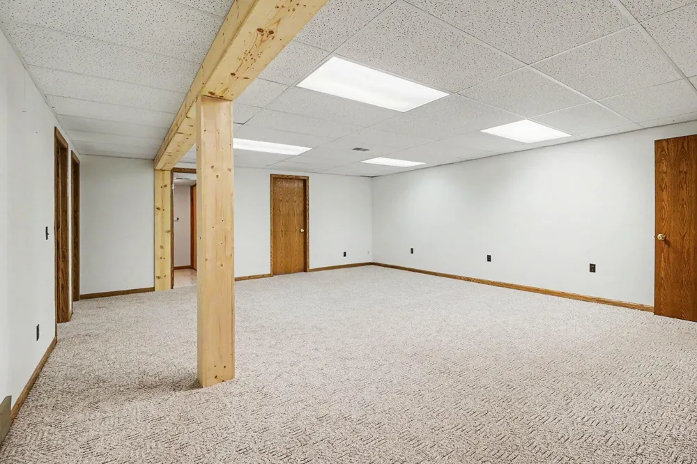 1918 Eisenhower Lane Hamlin Township, MI 49431