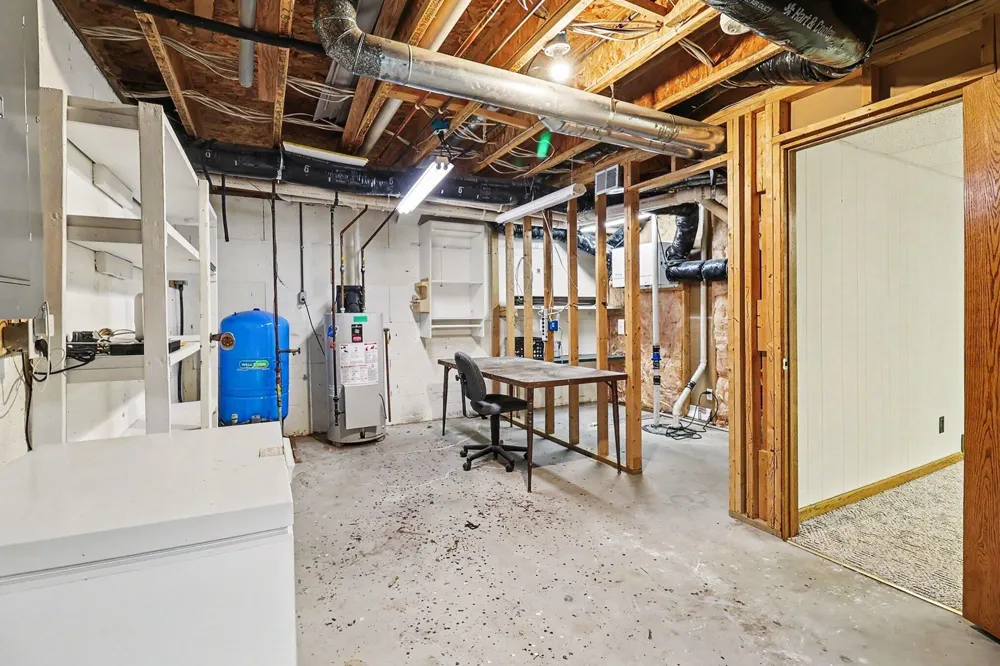 1918 Eisenhower Lane Hamlin Township, MI 49431