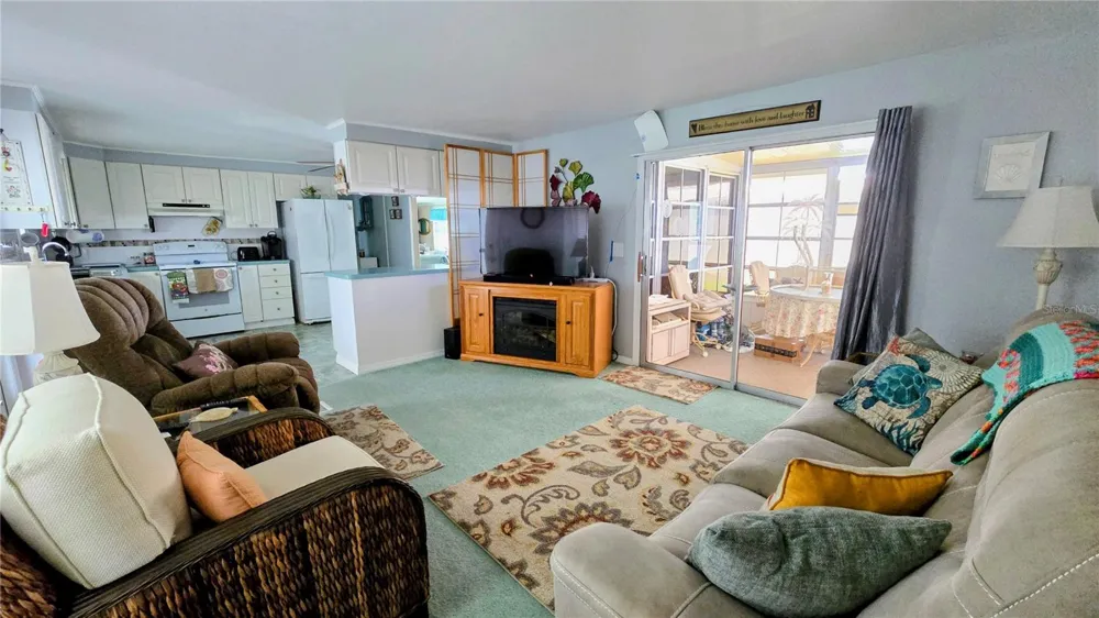 176 W MANATEE LOOP Punta Gorda, FL 33950