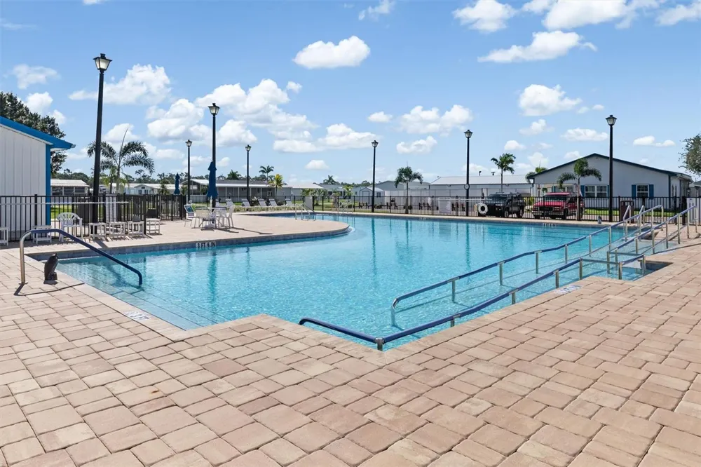 176 W MANATEE LOOP Punta Gorda, FL 33950