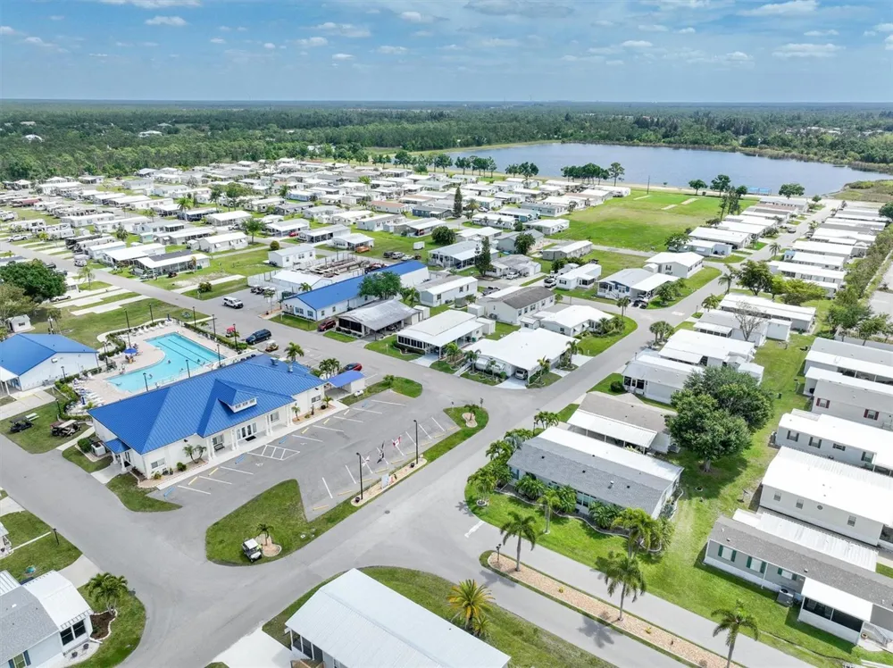 176 W MANATEE LOOP Punta Gorda, FL 33950
