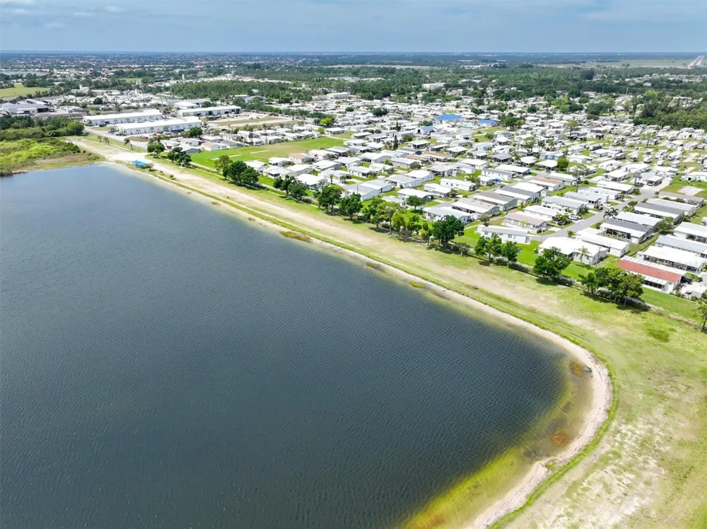 176 W MANATEE LOOP Punta Gorda, FL 33950