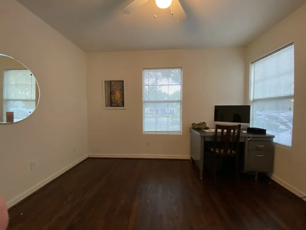 8911 San Fernando Way Dallas, TX 75218