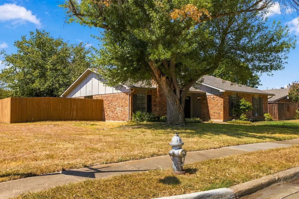 932 Grand Teton Drive Plano, TX 75023