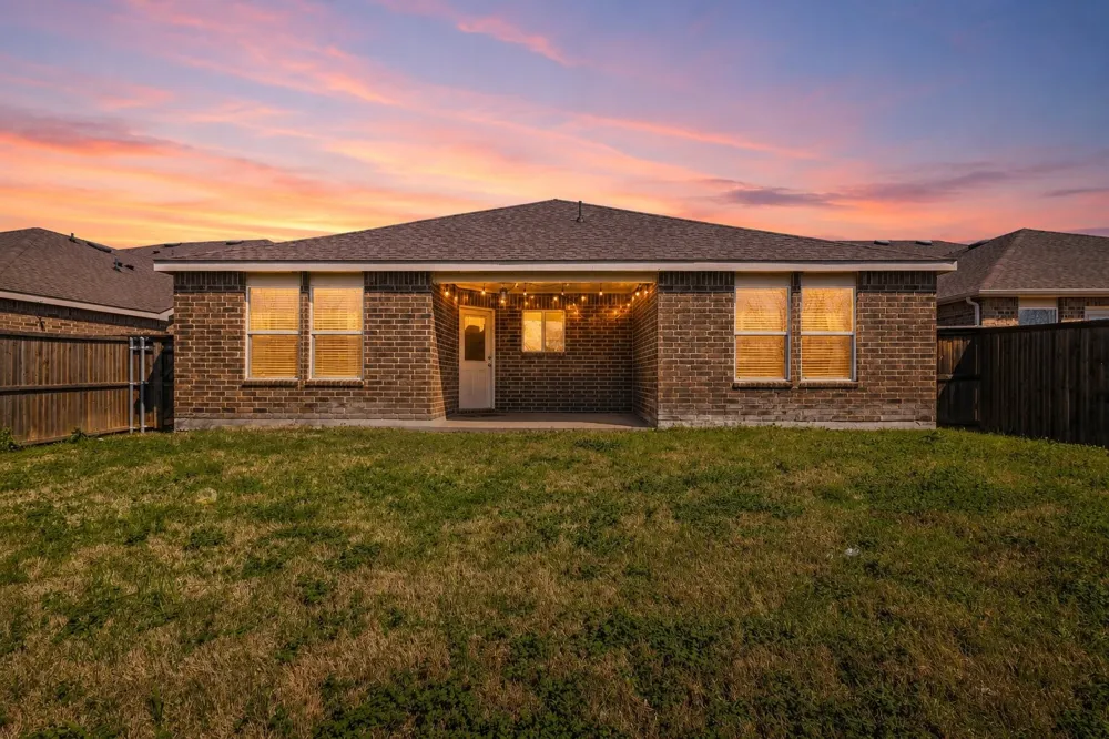 759 Brockwell Bend Forney, TX 75126