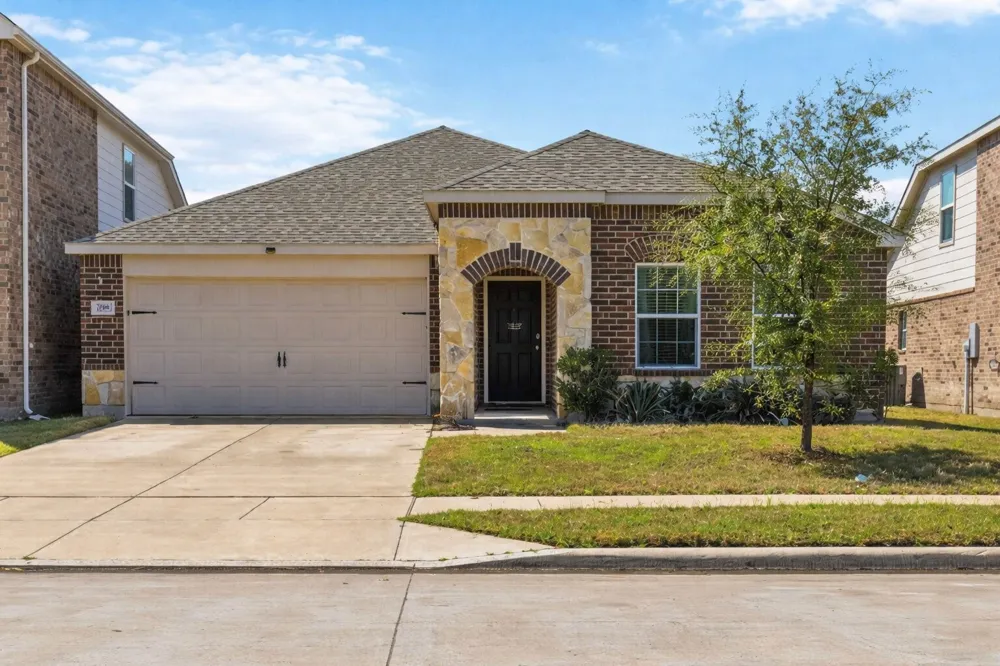 759 Brockwell Bend Forney, TX 75126