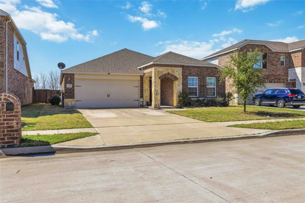 759 Brockwell Bend Forney, TX 75126