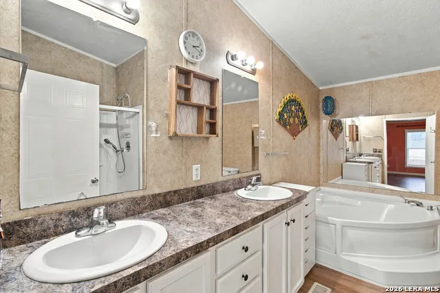 327 Pr 1509 Bandera, TX 78003