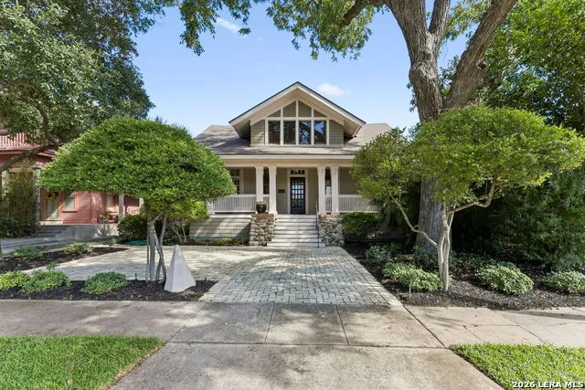 117 W MISTLETOE AVE San Antonio, TX 78212