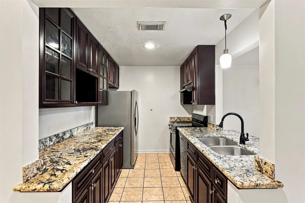 10652 Hazelhurst Drive #29 Hockley, TX 77043