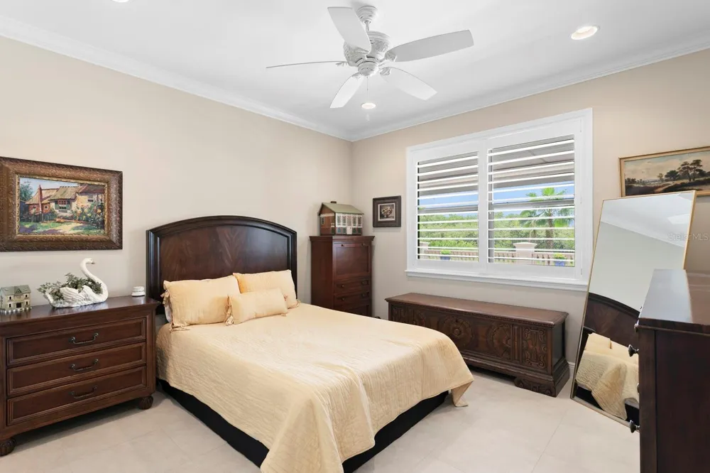 4910 CARRANZA COURT Tampa, FL 33616