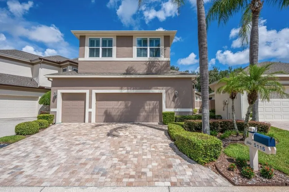 5116 FAIRWAY ONE DRIVE Valrico, FL 33596