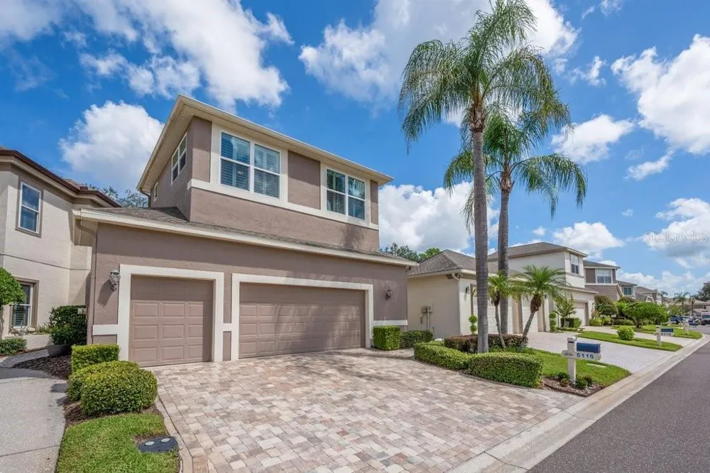 5116 FAIRWAY ONE DRIVE Valrico, FL 33596