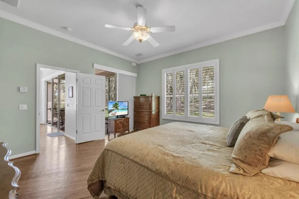 5116 FAIRWAY ONE DRIVE Valrico, FL 33596
